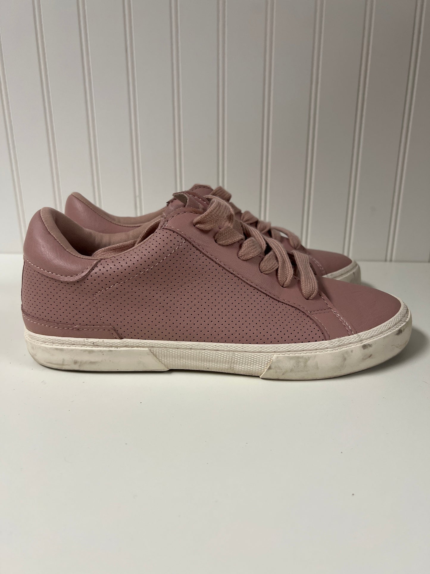Pink Shoes Sneakers A New Day, Size 8
