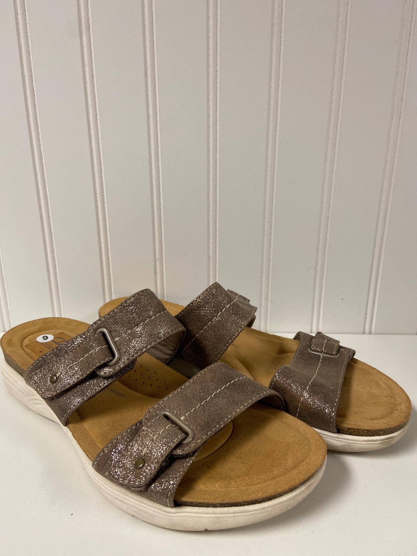 Bronze Sandals Flats Clarks, Size 9