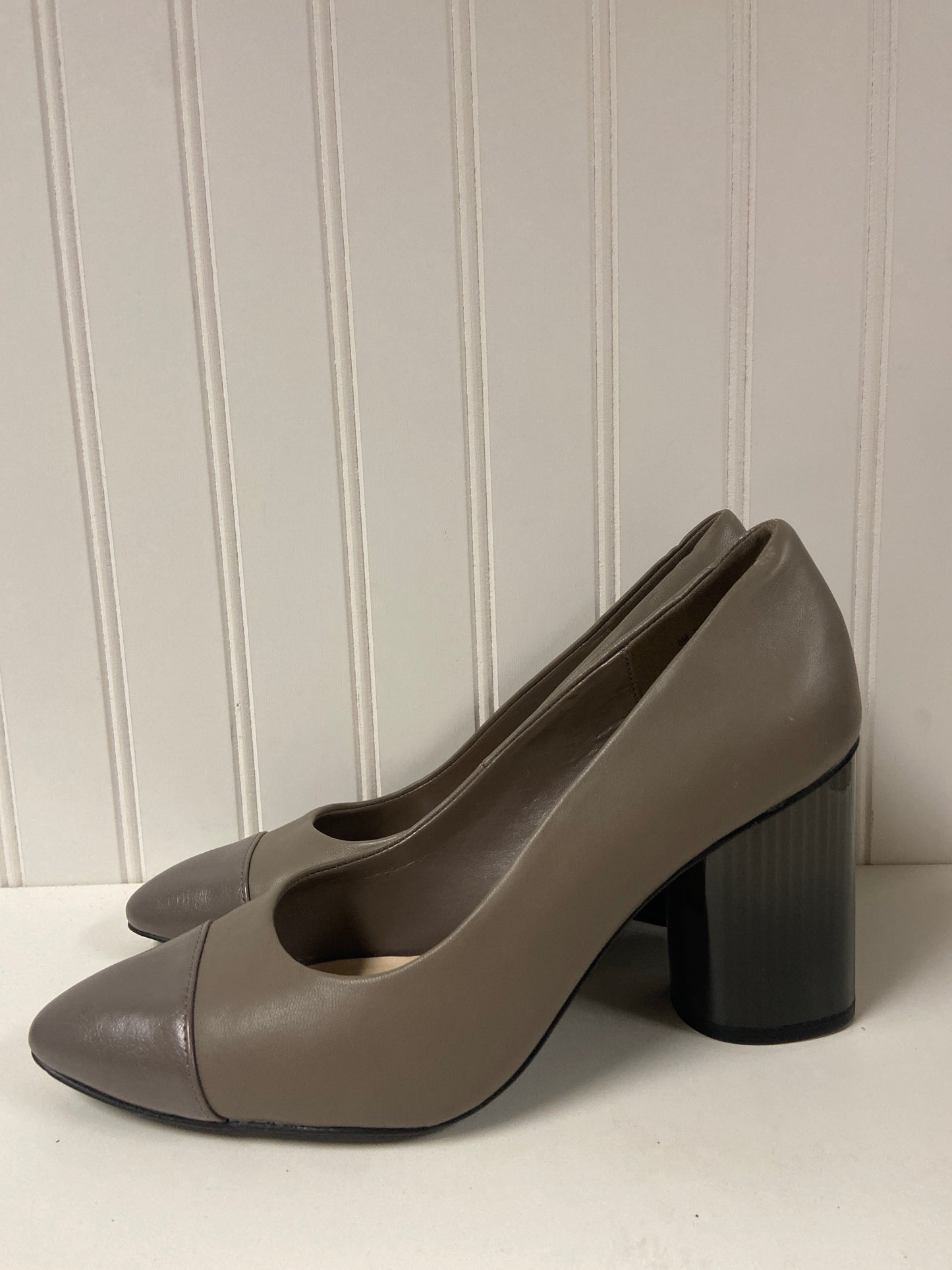 Taupe Shoes Heels Block Nine West, Size 8