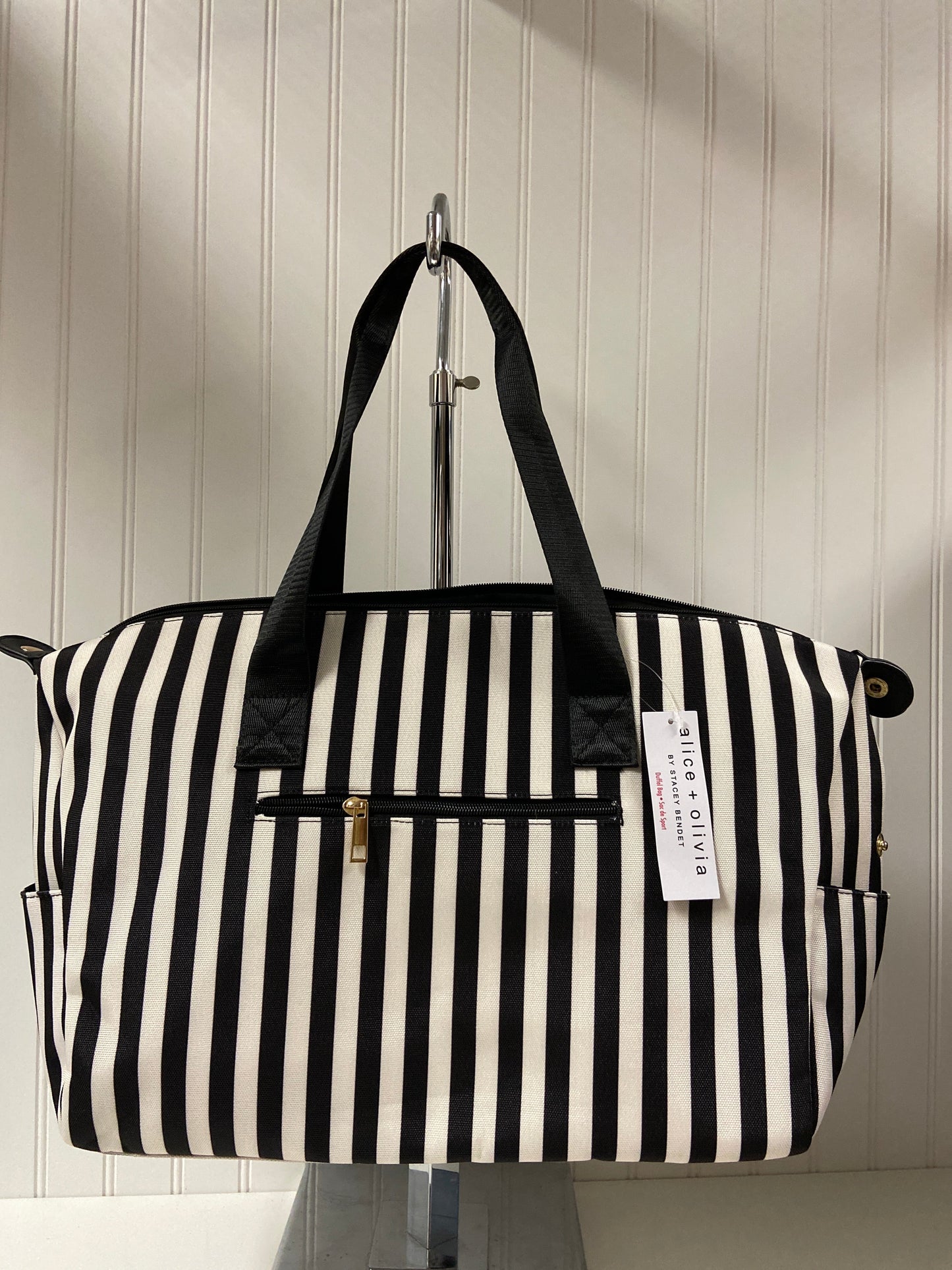 Tote Alice + Olivia, Size Medium