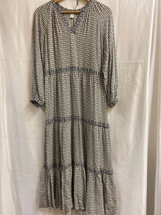 Dress Casual Maxi By Old Navy  Size: Xs