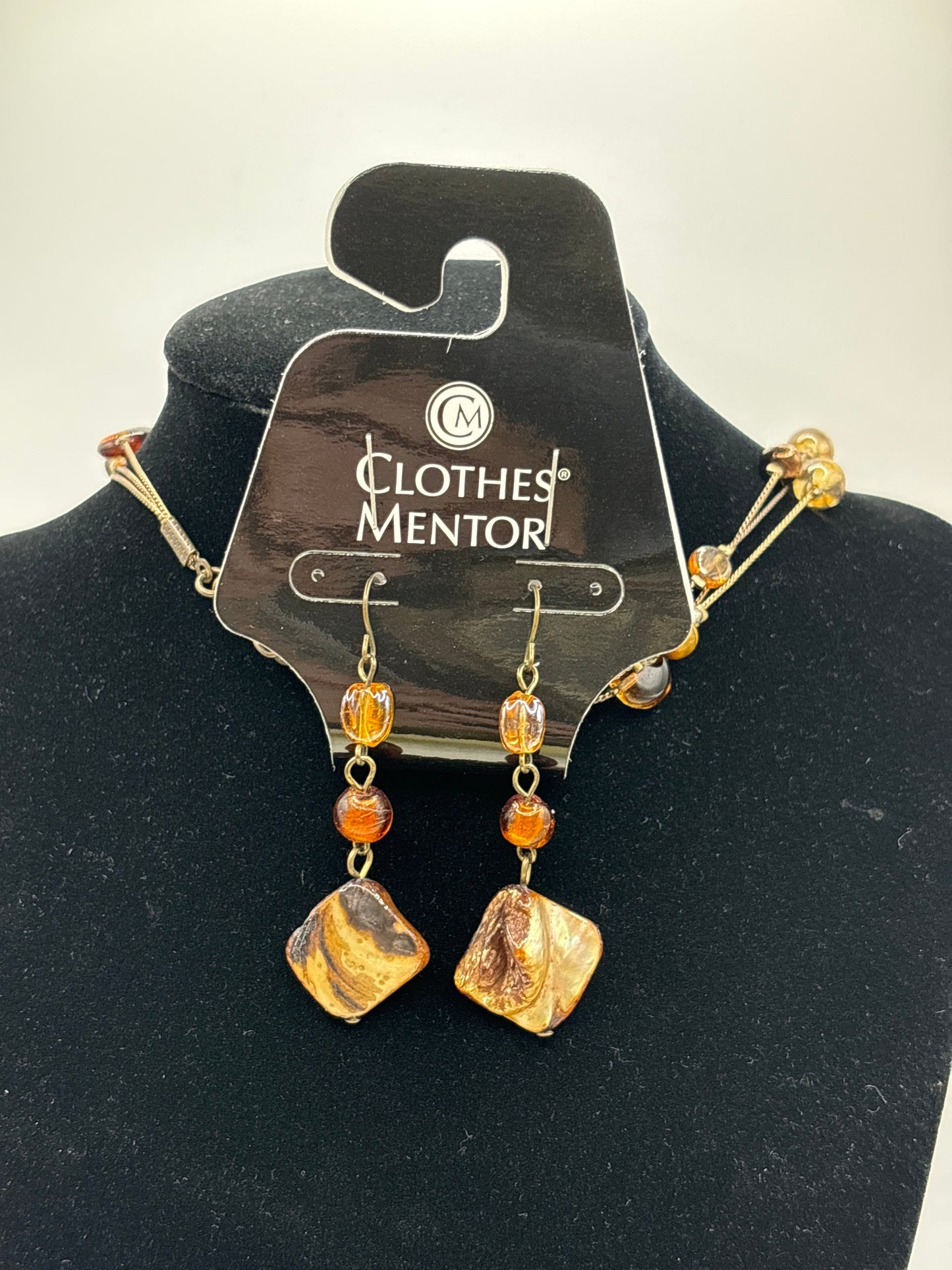 Necklace Set Clothes Mentor, Size 02 Piece Set