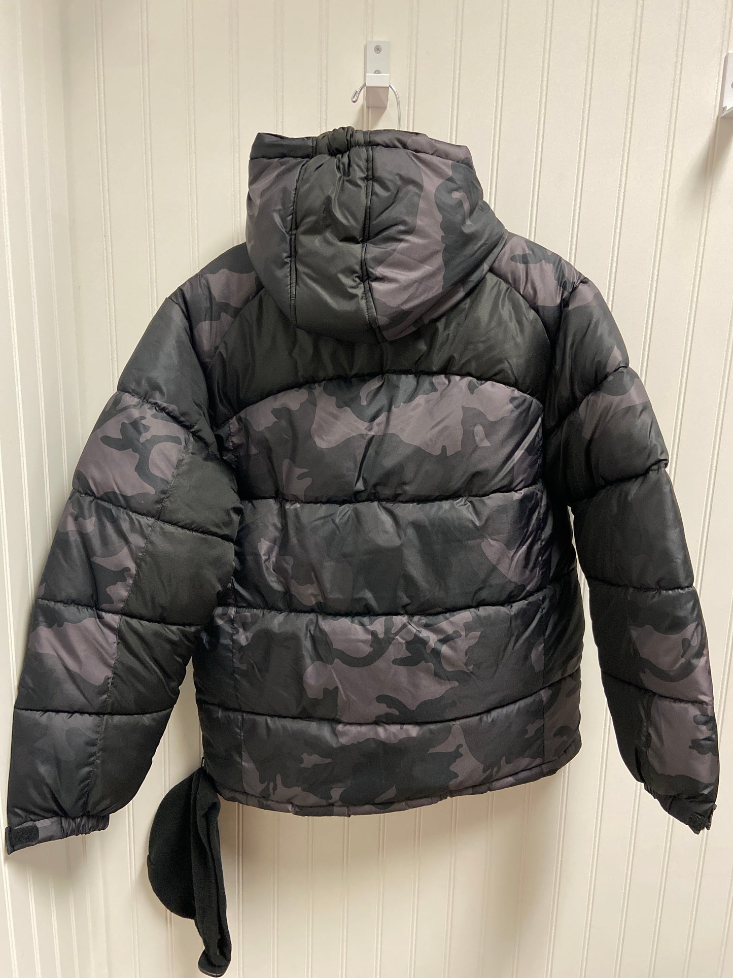 Jacket Puffer & Quilted By Clothes Mentor In Camouflage Print, Size: L