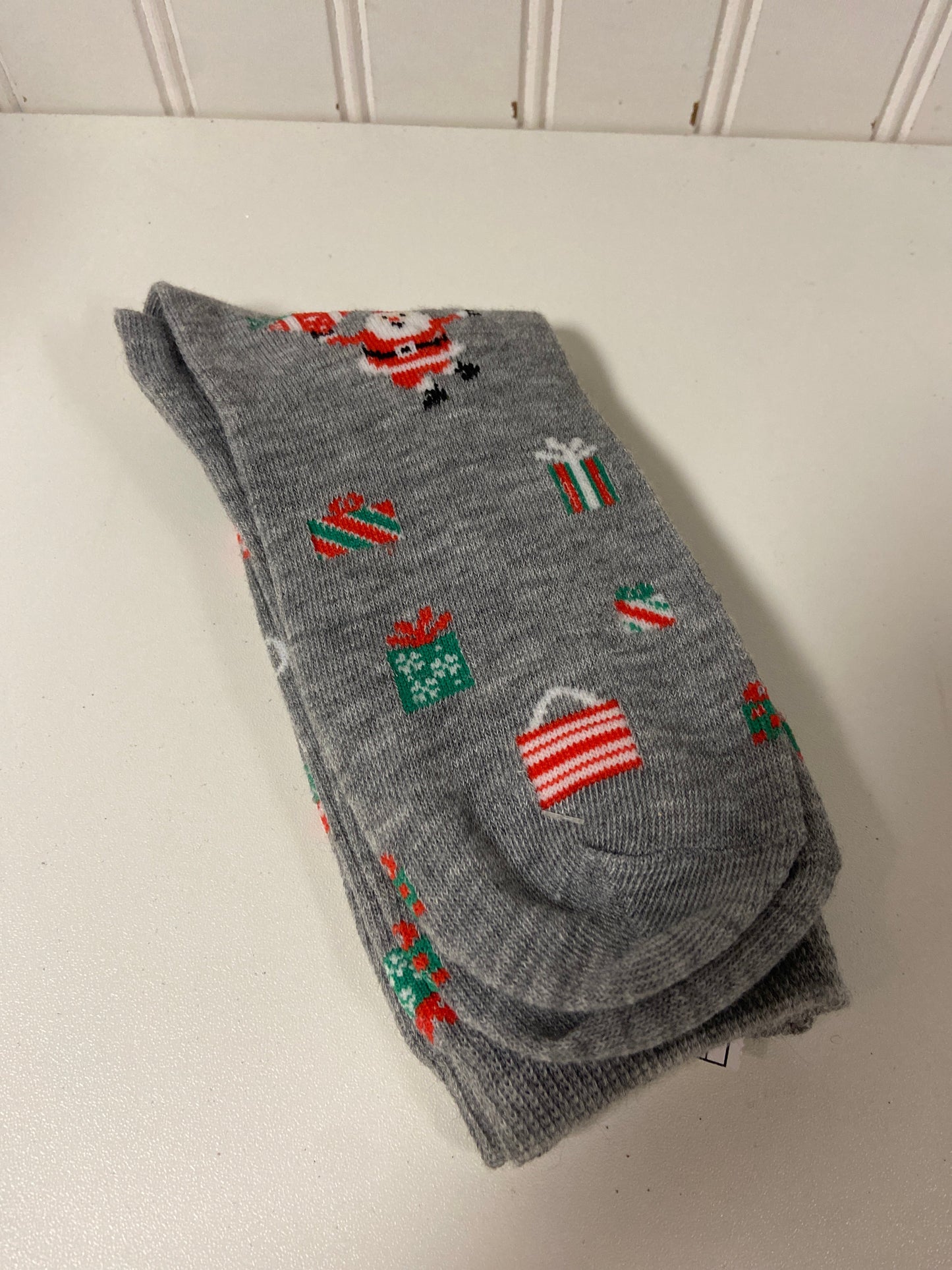 Socks By Clothes Mentor In Grey, Size: 0