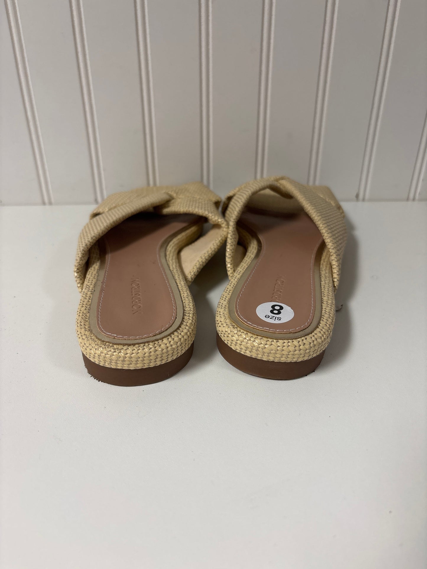 Sandals Flats By Nordstrom In Cream, Size: 8