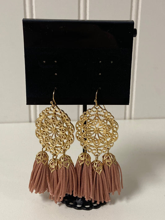 Earrings Dangle/drop By Clothes Mentor