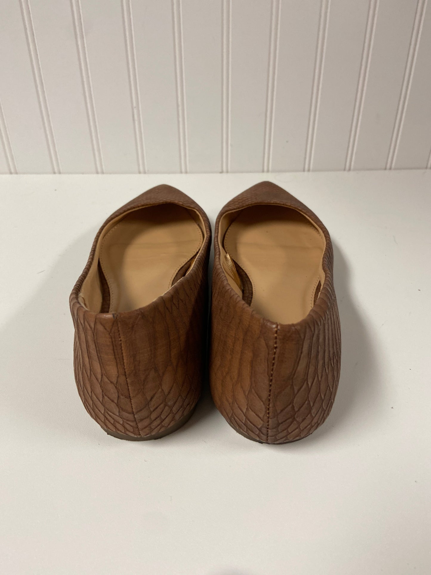 Brown Shoes Flats Express, Size 9