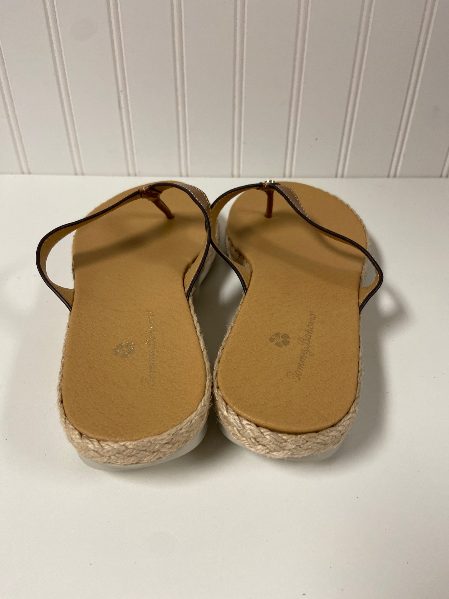 Brown Sandals Flip Flops Tommy Bahama, Size 7.5