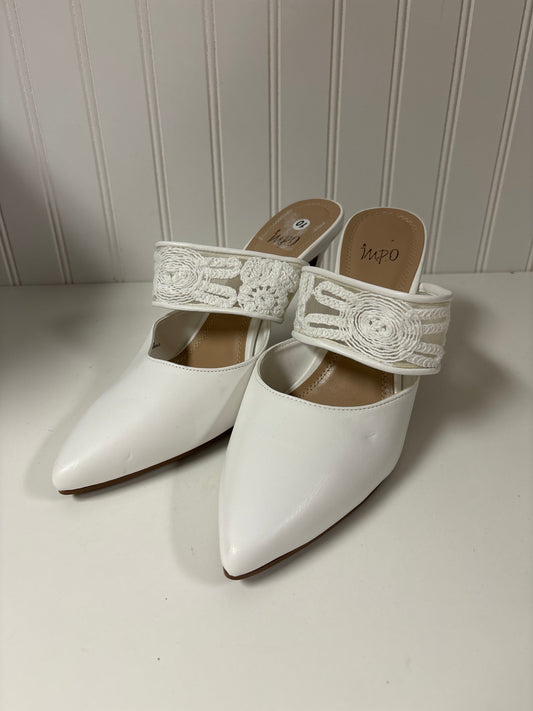 White Shoes Heels Kitten Impo, Size 10