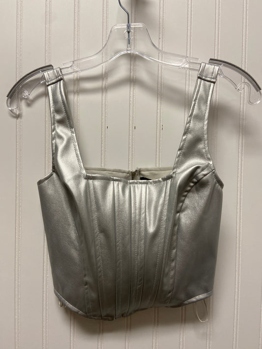 Silver Top Sleeveless Japna, Size M