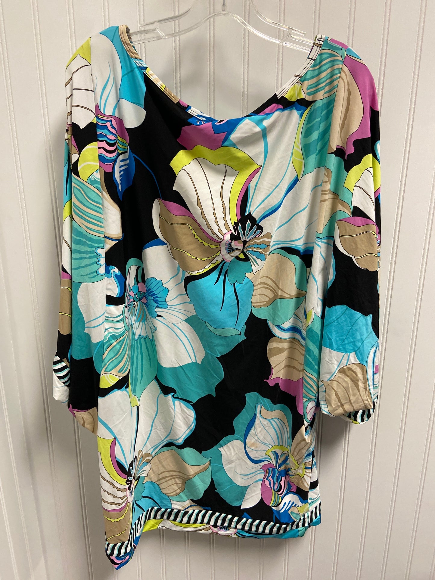 Top 3/4 Sleeve Designer By Trina Turk In Multi-colored, Size: 1x