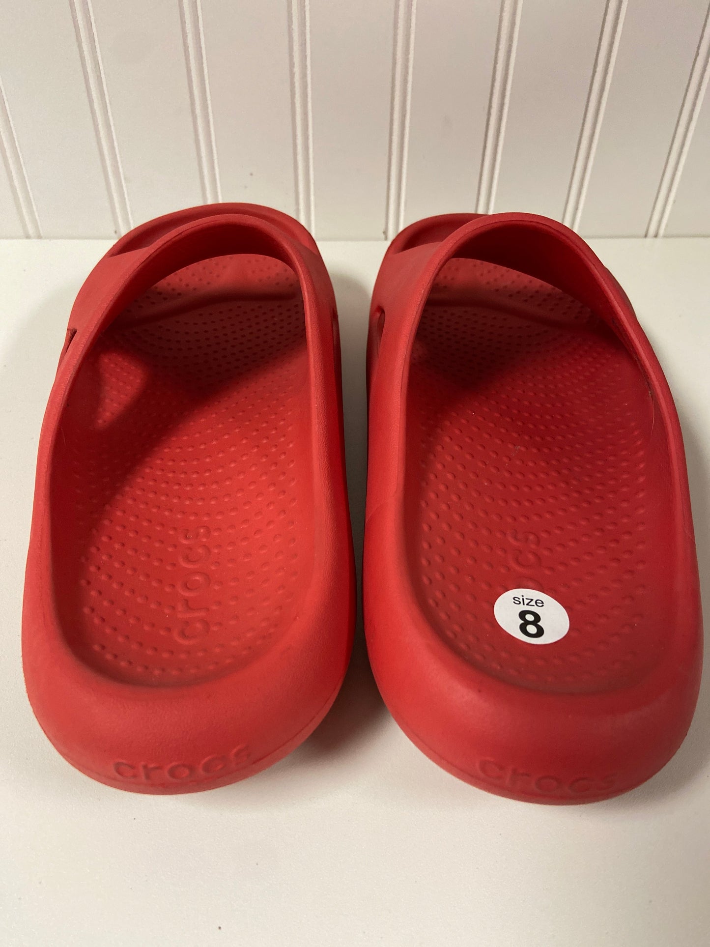 Sandals Flats By Crocs In Red, Size: 8