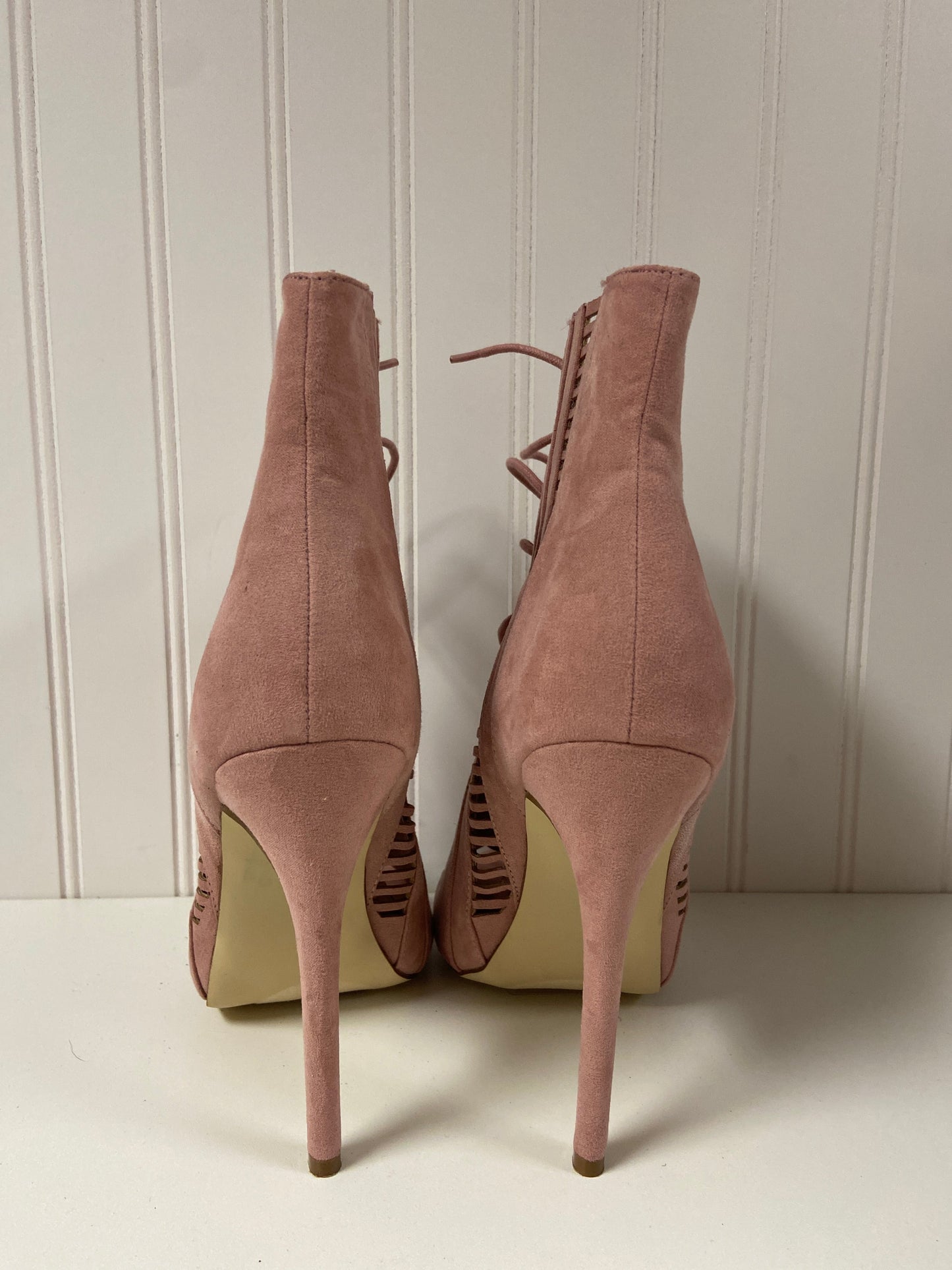 Pink Boots Ankle Heels Shoedazzle, Size 8.5