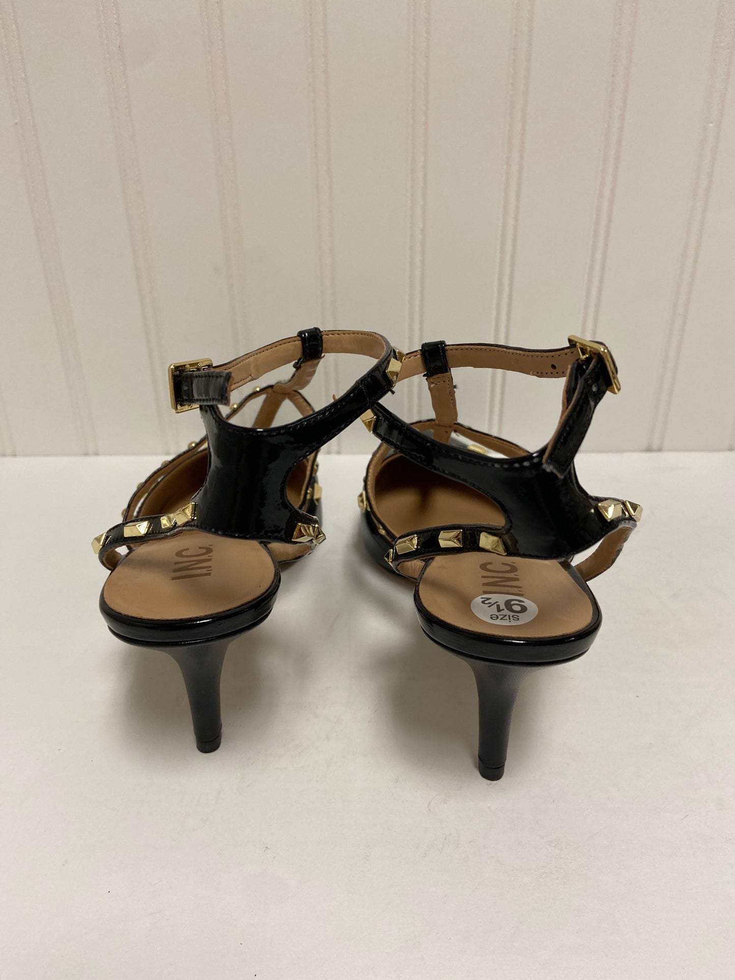 Black & Gold Shoes Heels Kitten Inc, Size 9.5