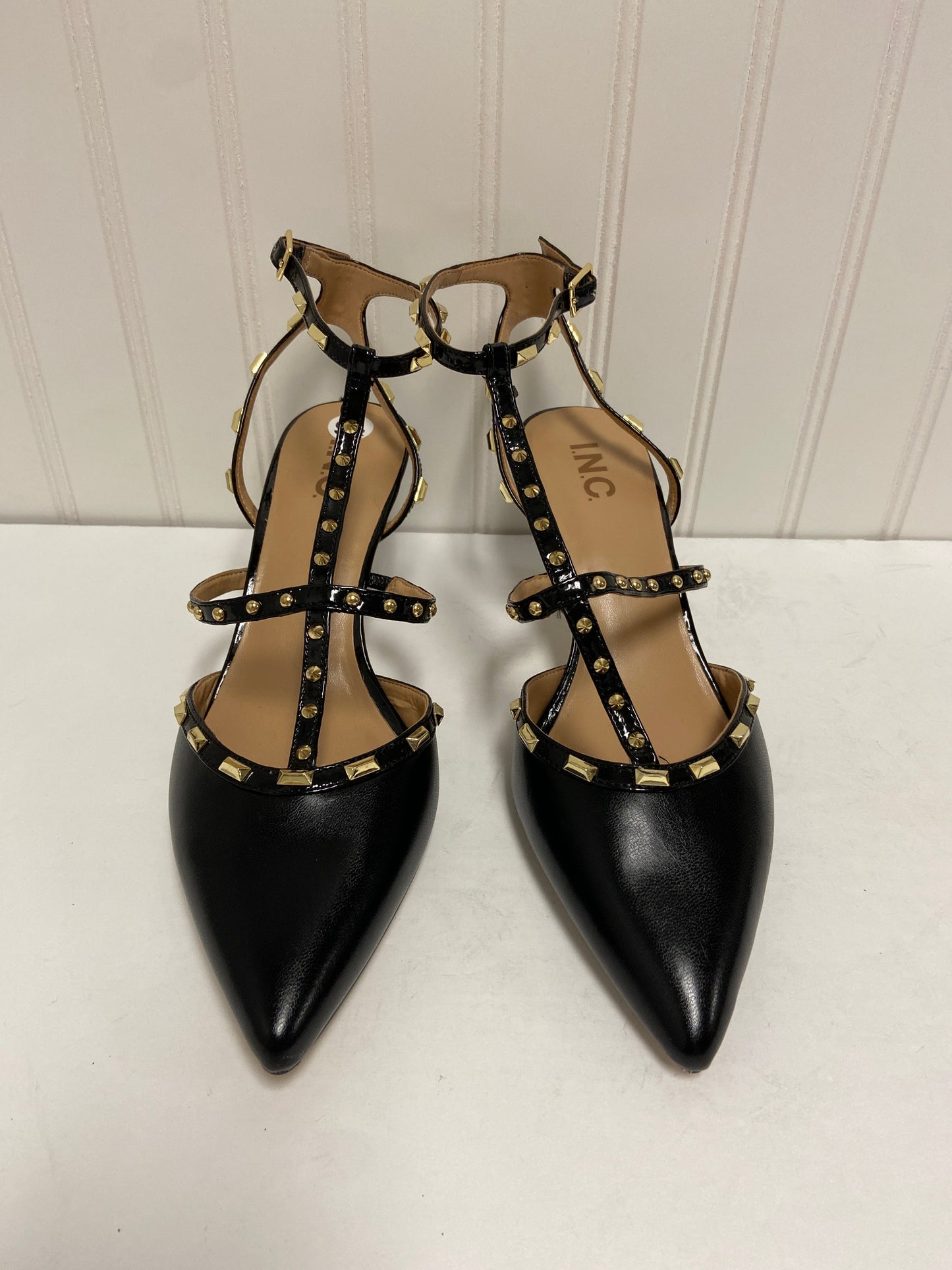 Black & Gold Shoes Heels Kitten Inc, Size 9.5