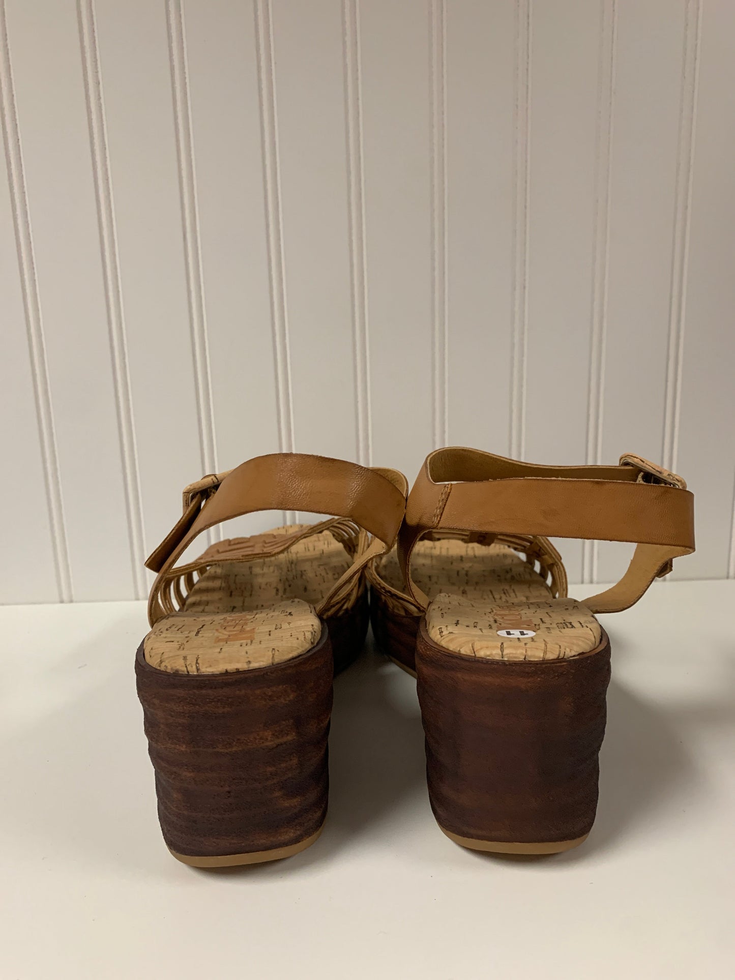 Brown Sandals Heels Wedge Korks, Size 11