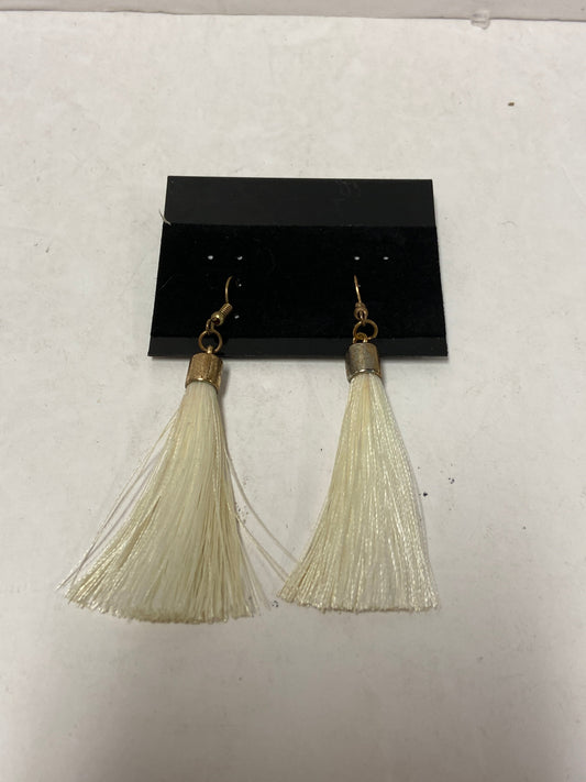 Earrings Dangle/drop Clothes Mentor