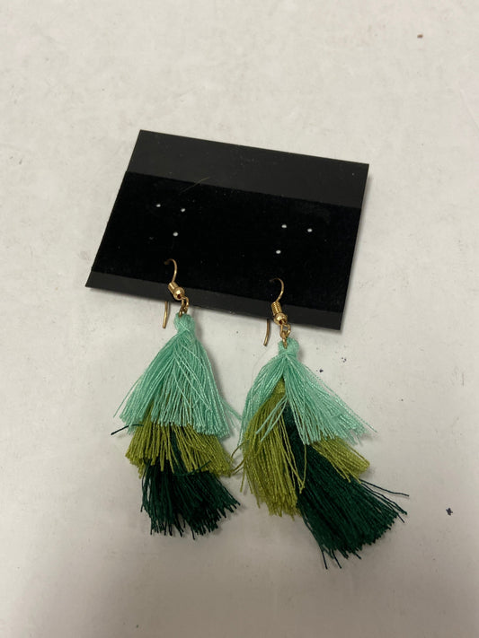 Earrings Dangle/drop Clothes Mentor