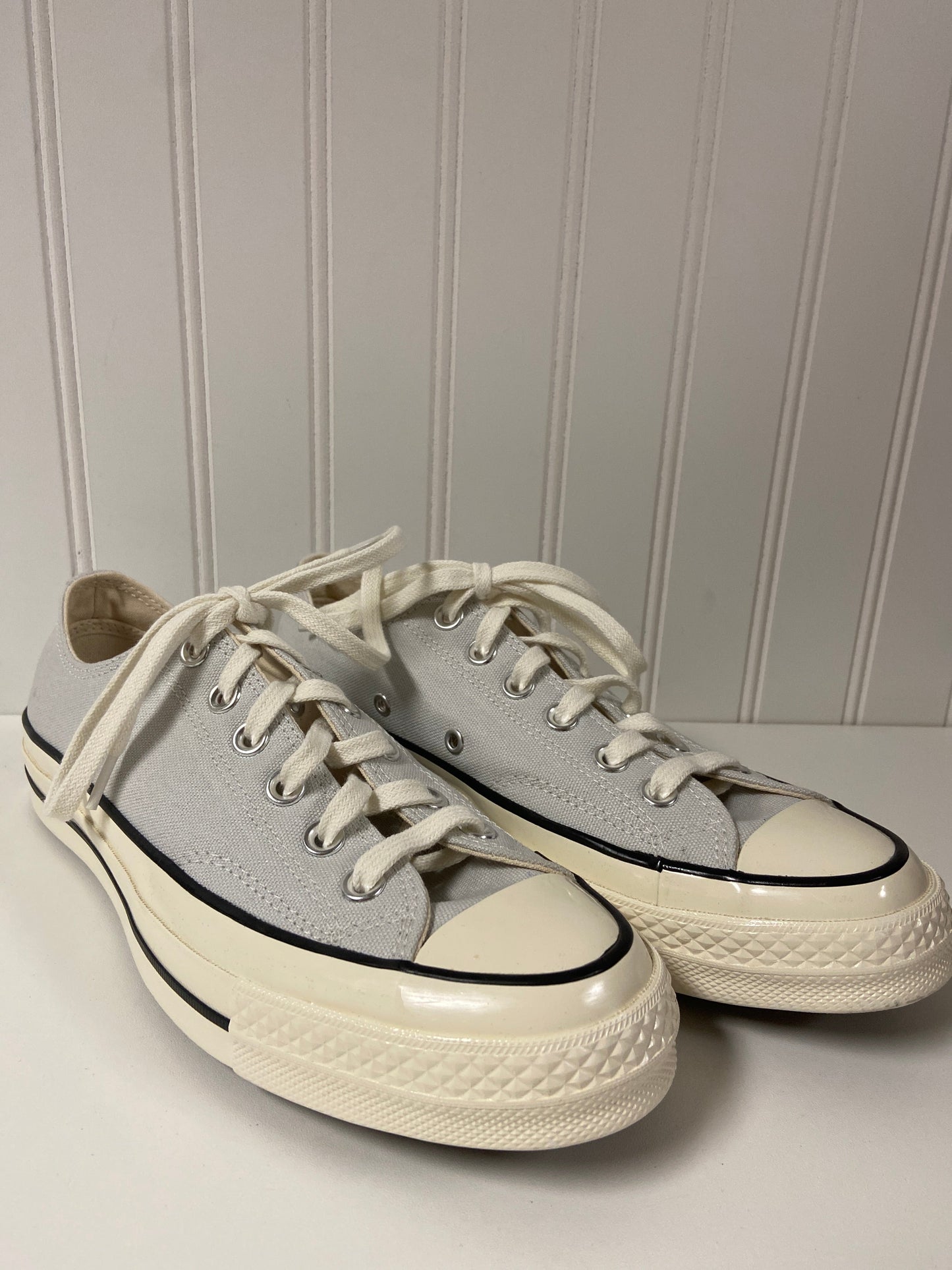 Grey Shoes Sneakers Converse, Size 8.5
