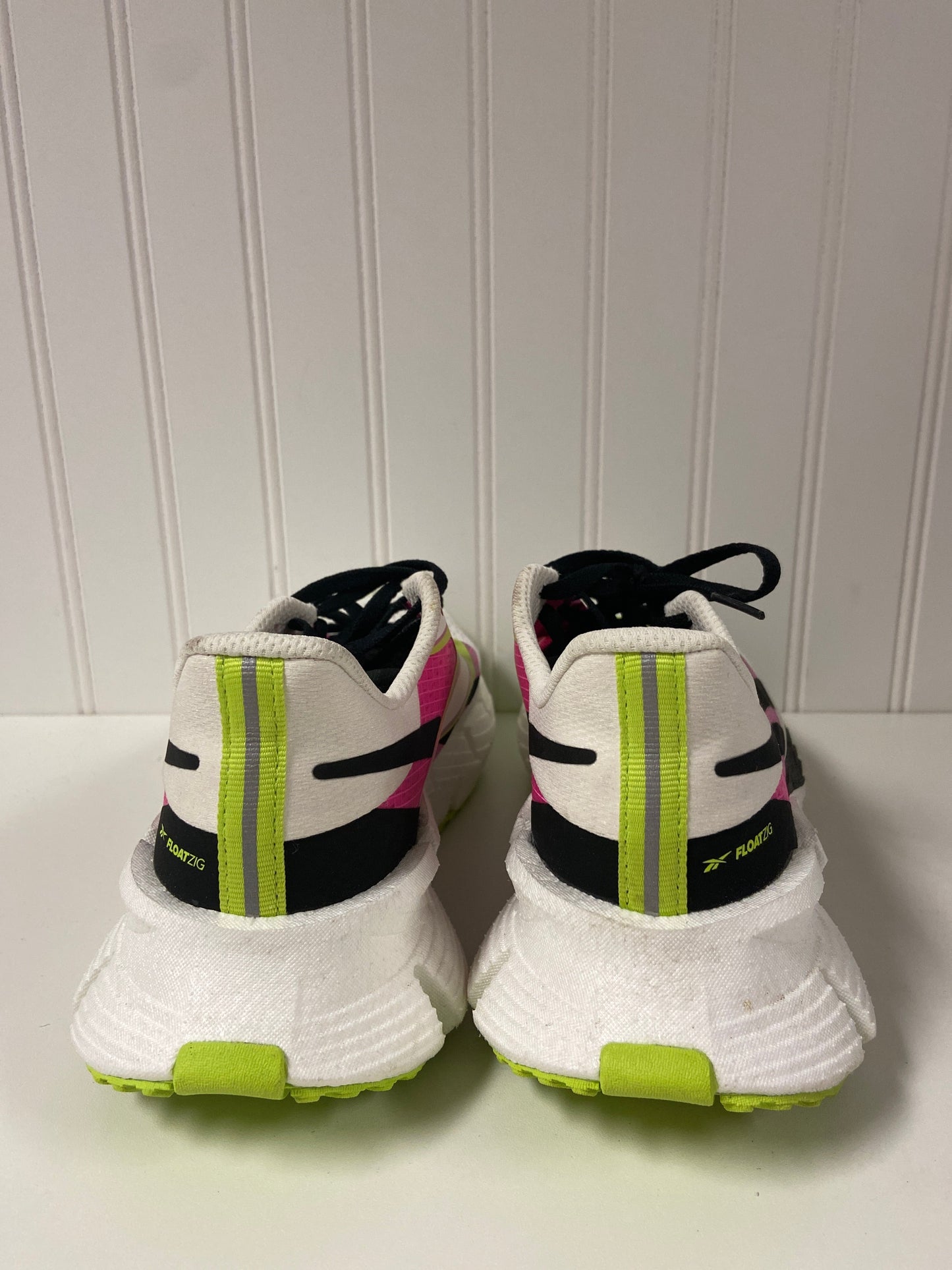 Green & Pink Shoes Athletic Reebok, Size 8.5