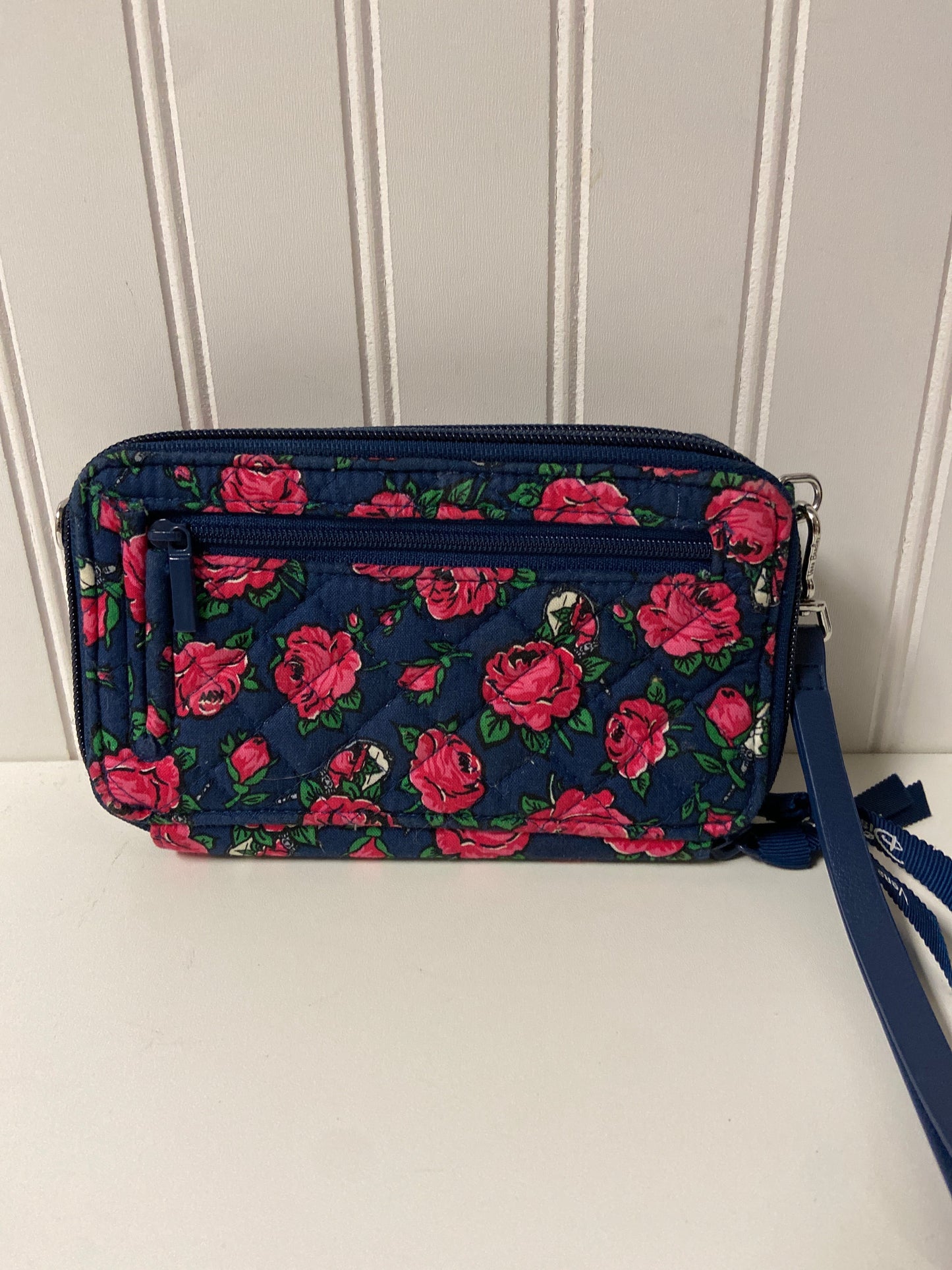 Wallet By Vera Bradley, Size: Medium