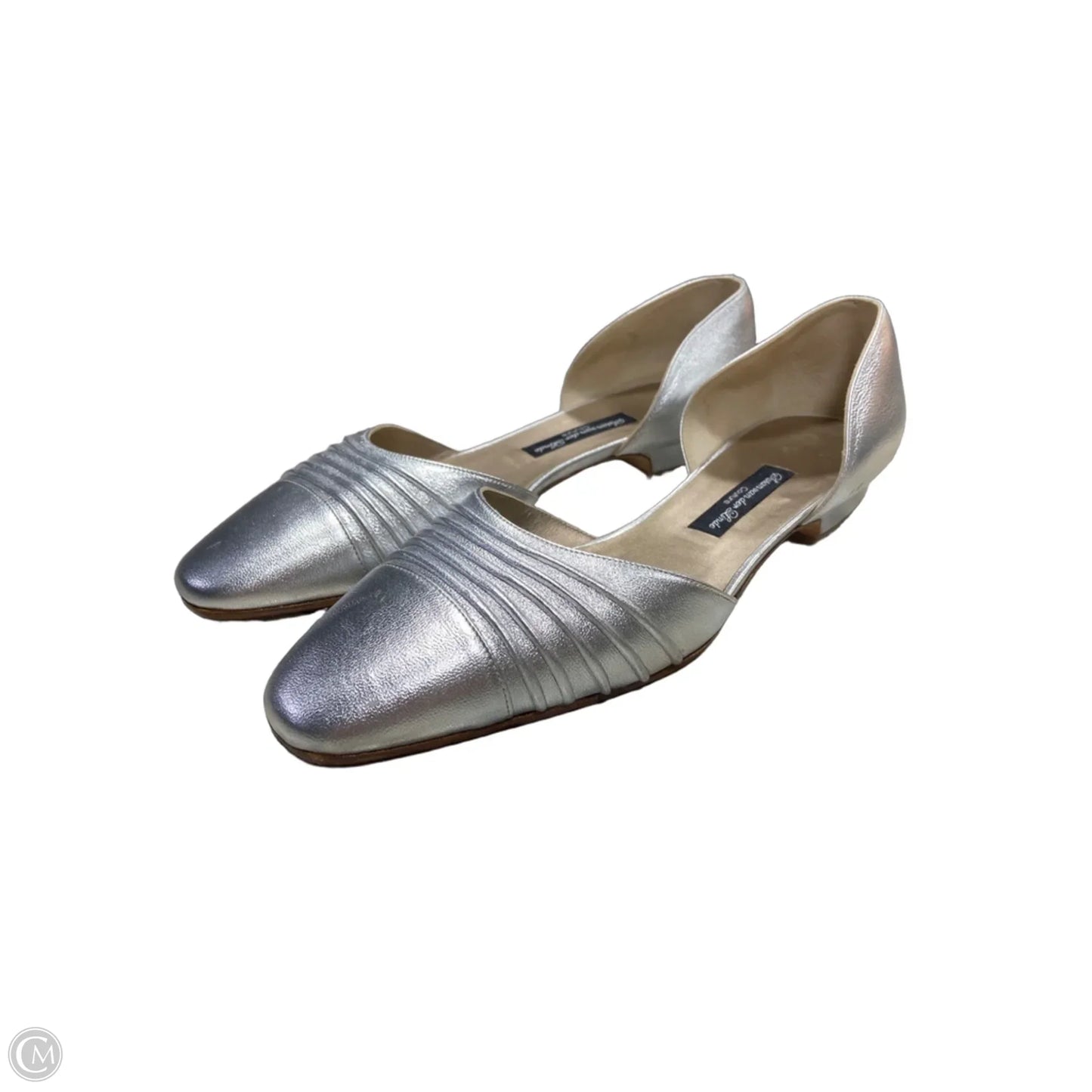 Sandals Flats By Clothes Mentor In Silver, Size: 6