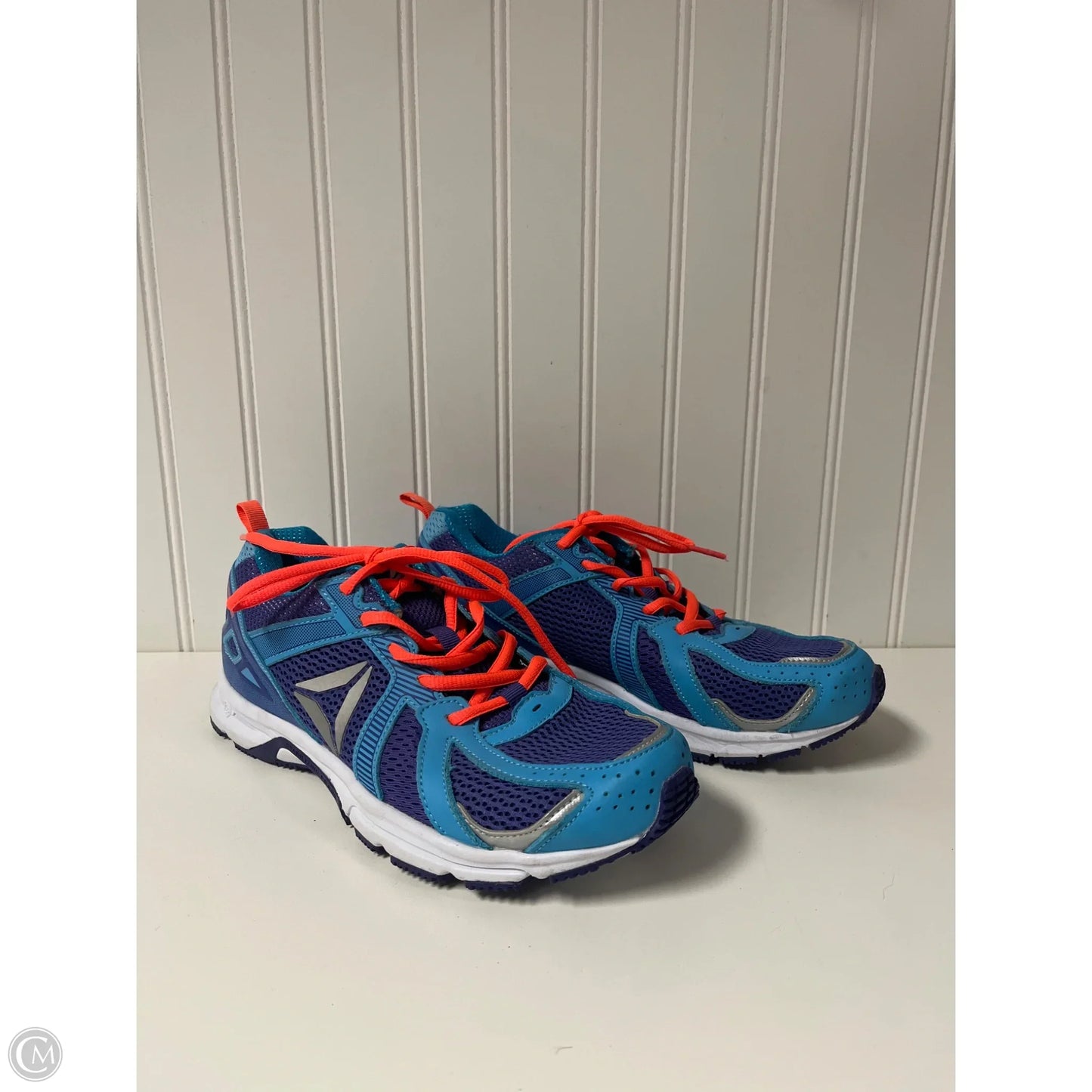 Shoes Athletic By Reebok In Blue, Size: 6