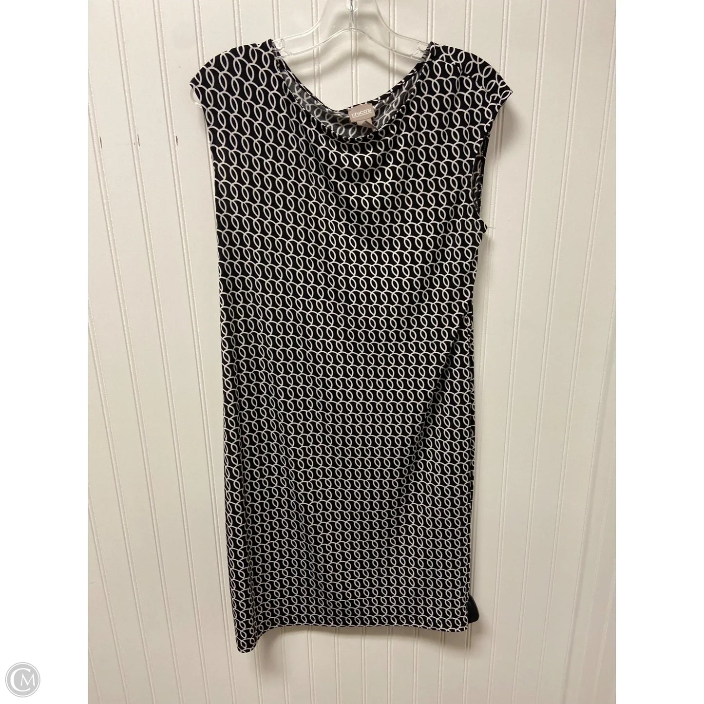 Dress Casual Short By Chicos In Black & White, Size: M