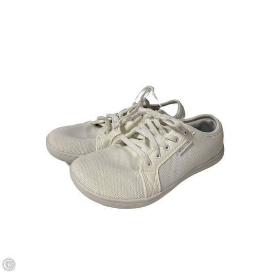Shoes Athletic By Clothes Mentor In White, Size: 8.5