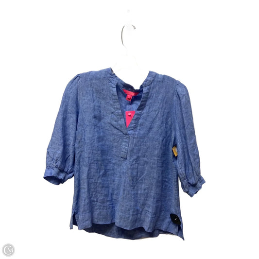 Top Short Sleeve Designer By Lilly Pulitzer In Blue, Size: S