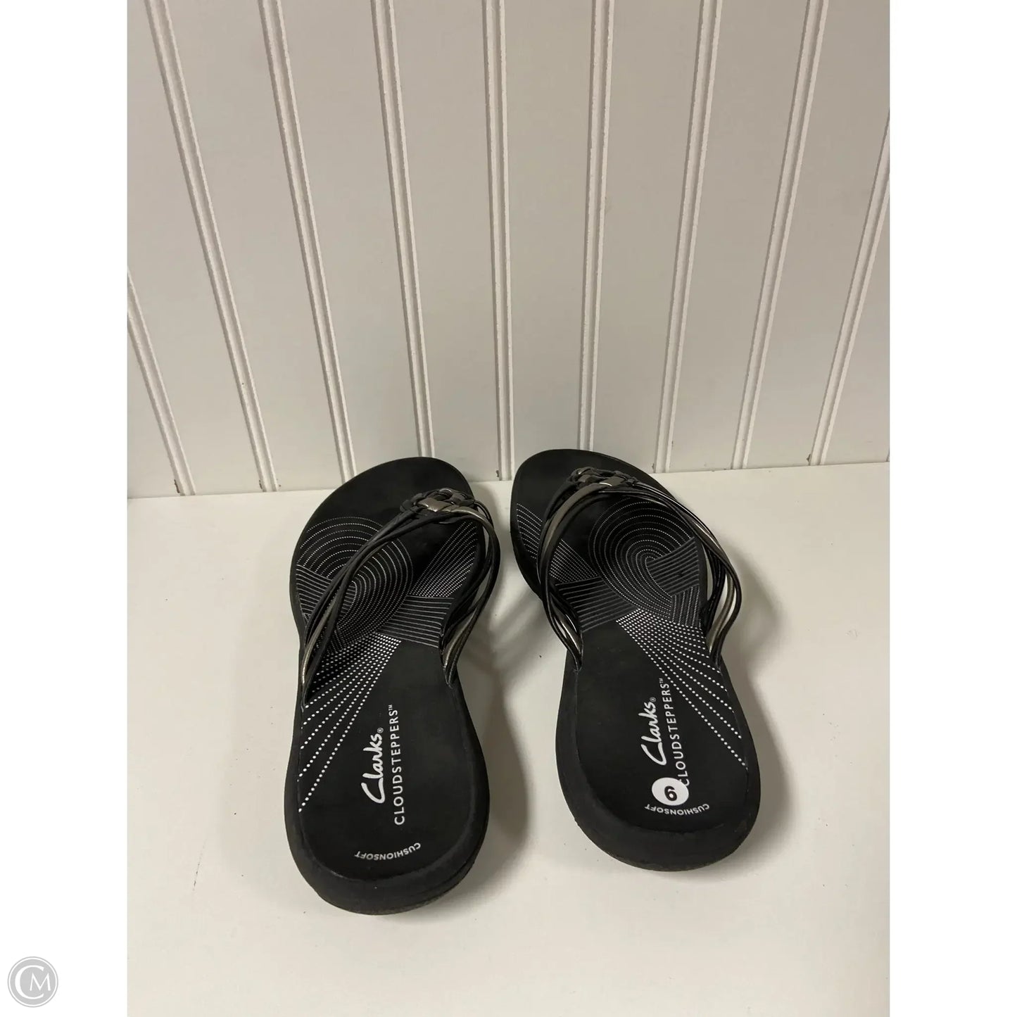 Sandals Flip Flops By Clarks In Black, Size: 9