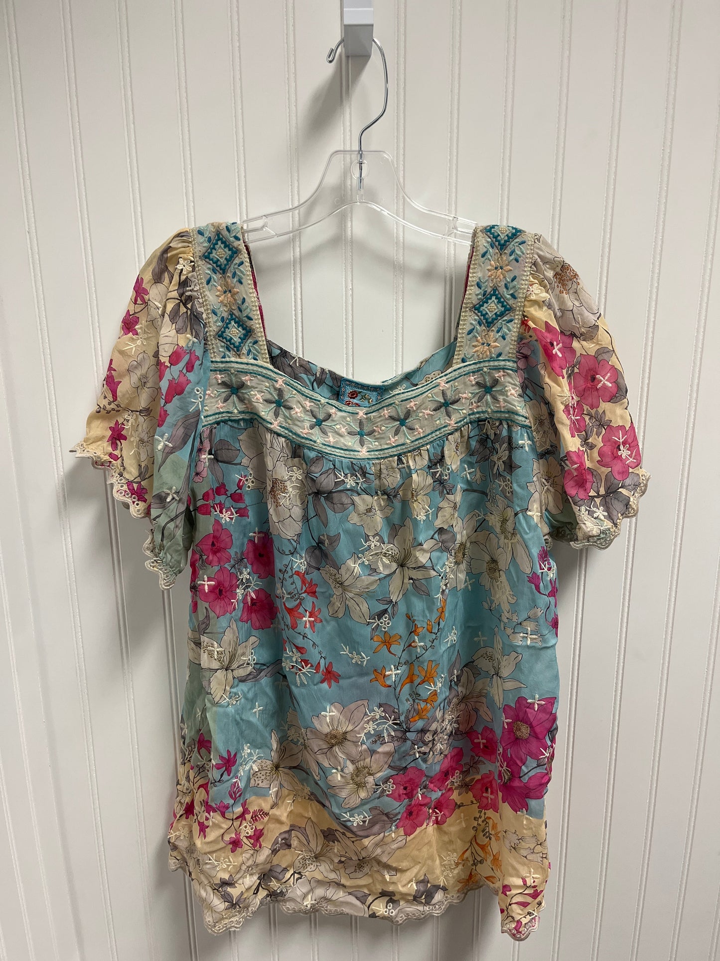 Top Short Sleeve By Johnny Was In Blue & Tan, Size: L