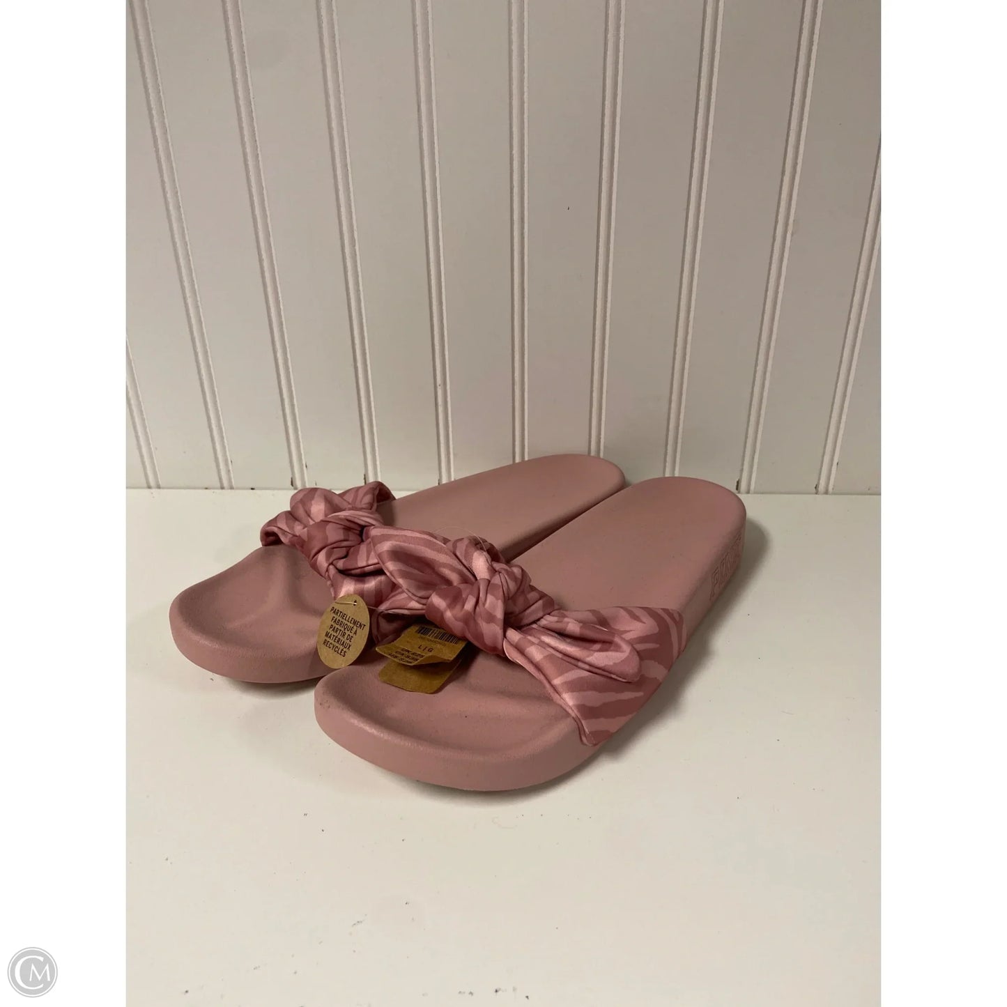 Sandals Flats By Pink In Pink, Size: 9