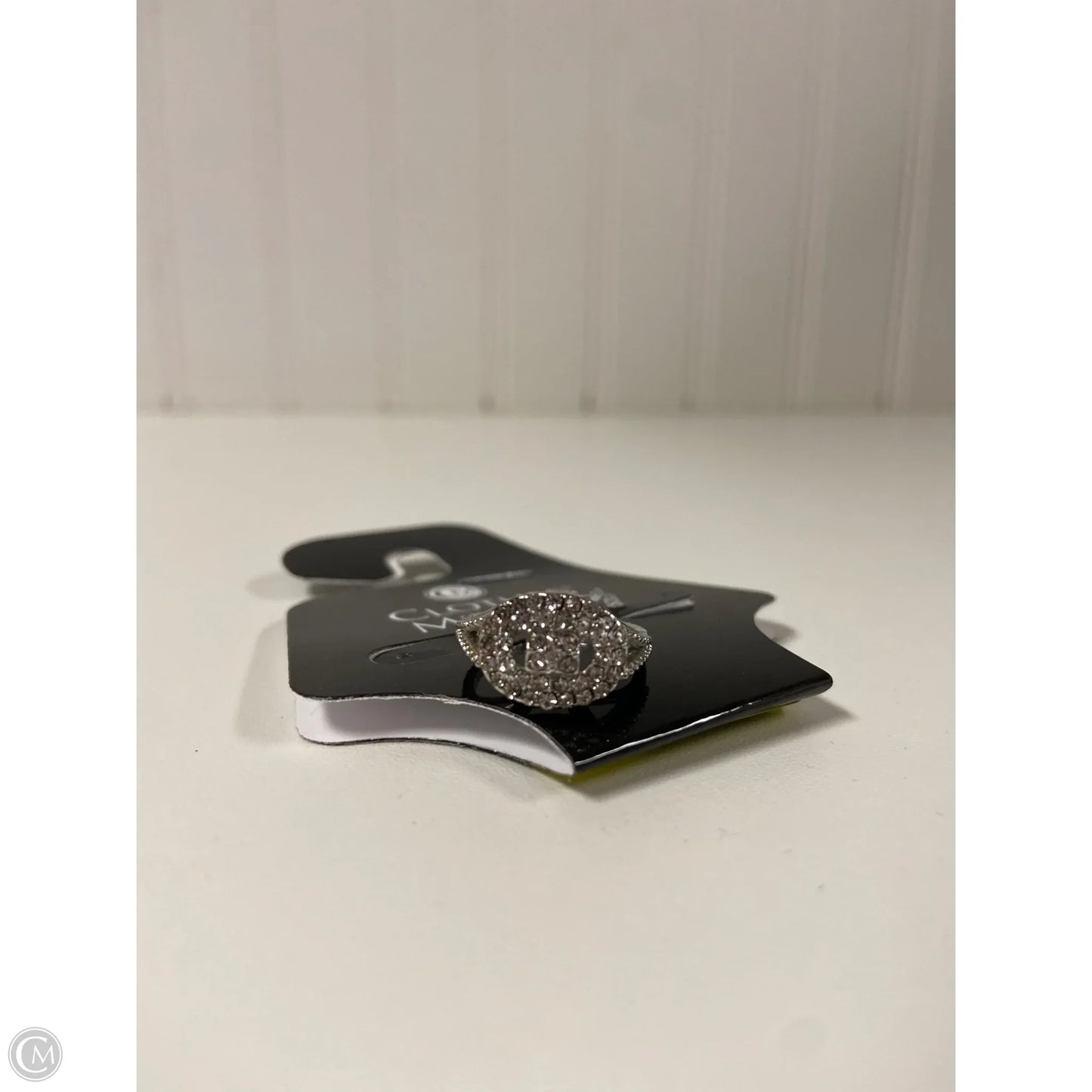 Ring Band By Clothes Mentor, Size: 6.5