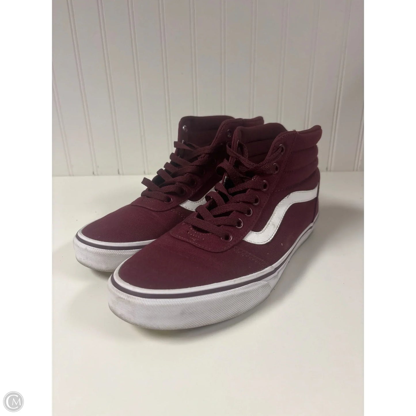 Shoes Sneakers By Vans In Maroon, Size: 10