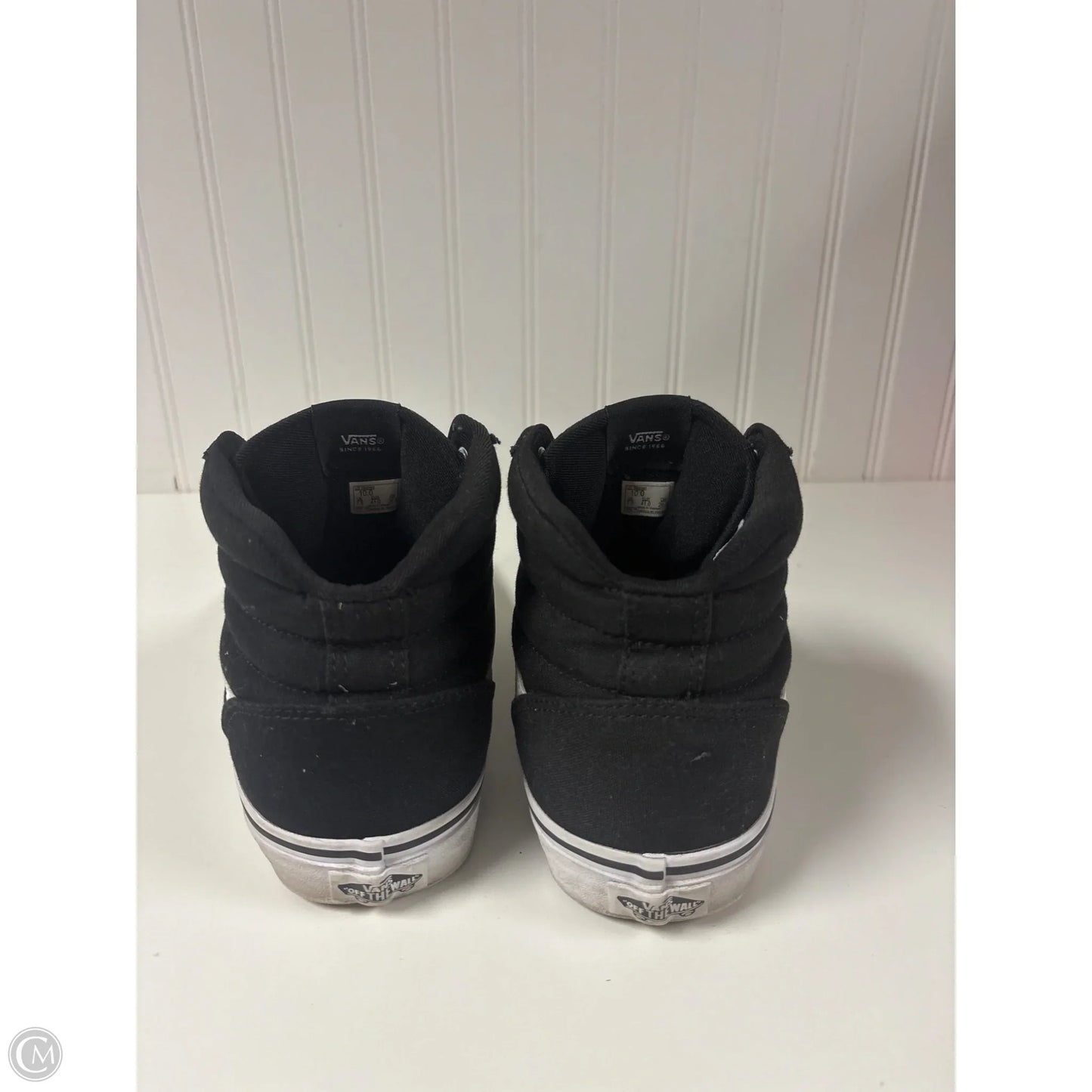 Shoes Sneakers By Vans In Black, Size: 10