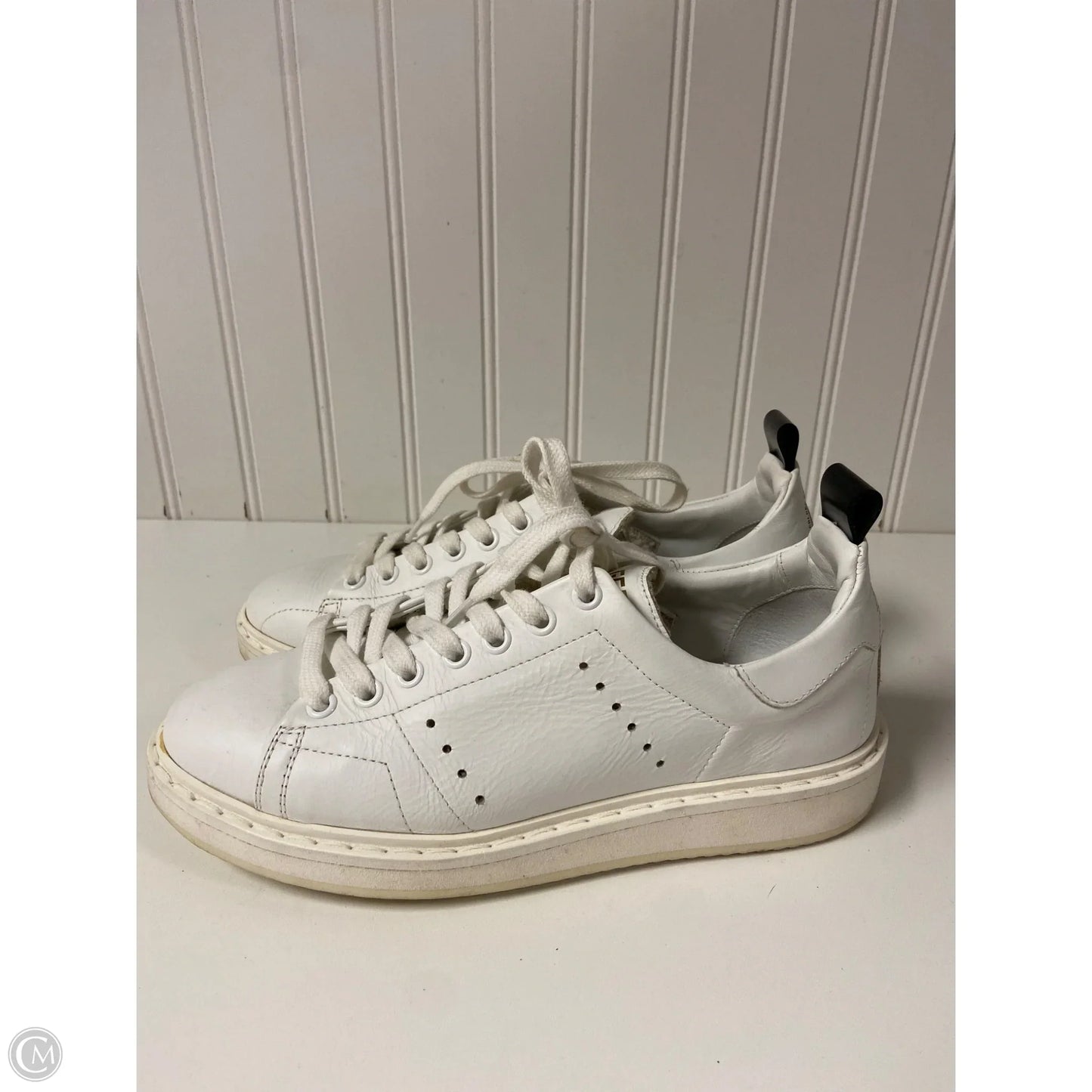 Shoes Luxury Designer By Golden Goose In White, Size: 6.5