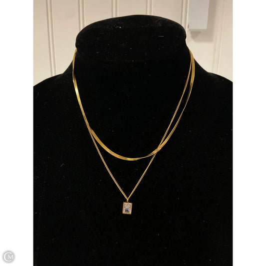 Necklace Layered By Clothes Mentor