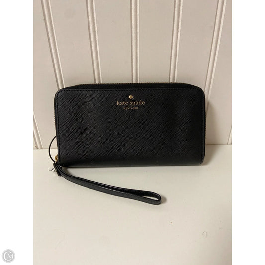 Wristlet Designer By Kate Spade, Size: Medium