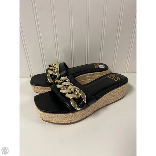 Sandals Heels Wedge By Madden Nyc In Black & Gold, Size: 7