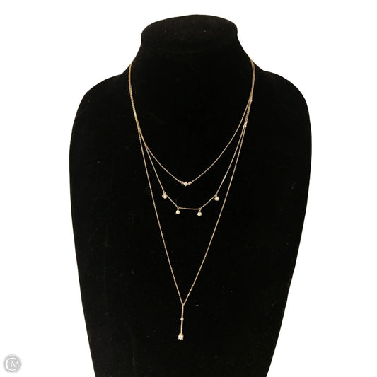 Necklace Layered By Clothes Mentor