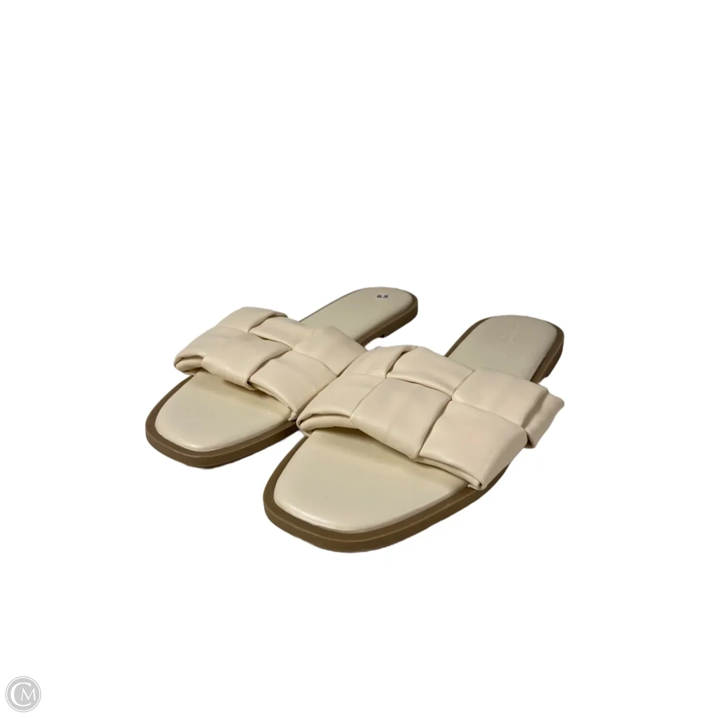 Sandals Flats By Universal Thread In Cream, Size: 8.5