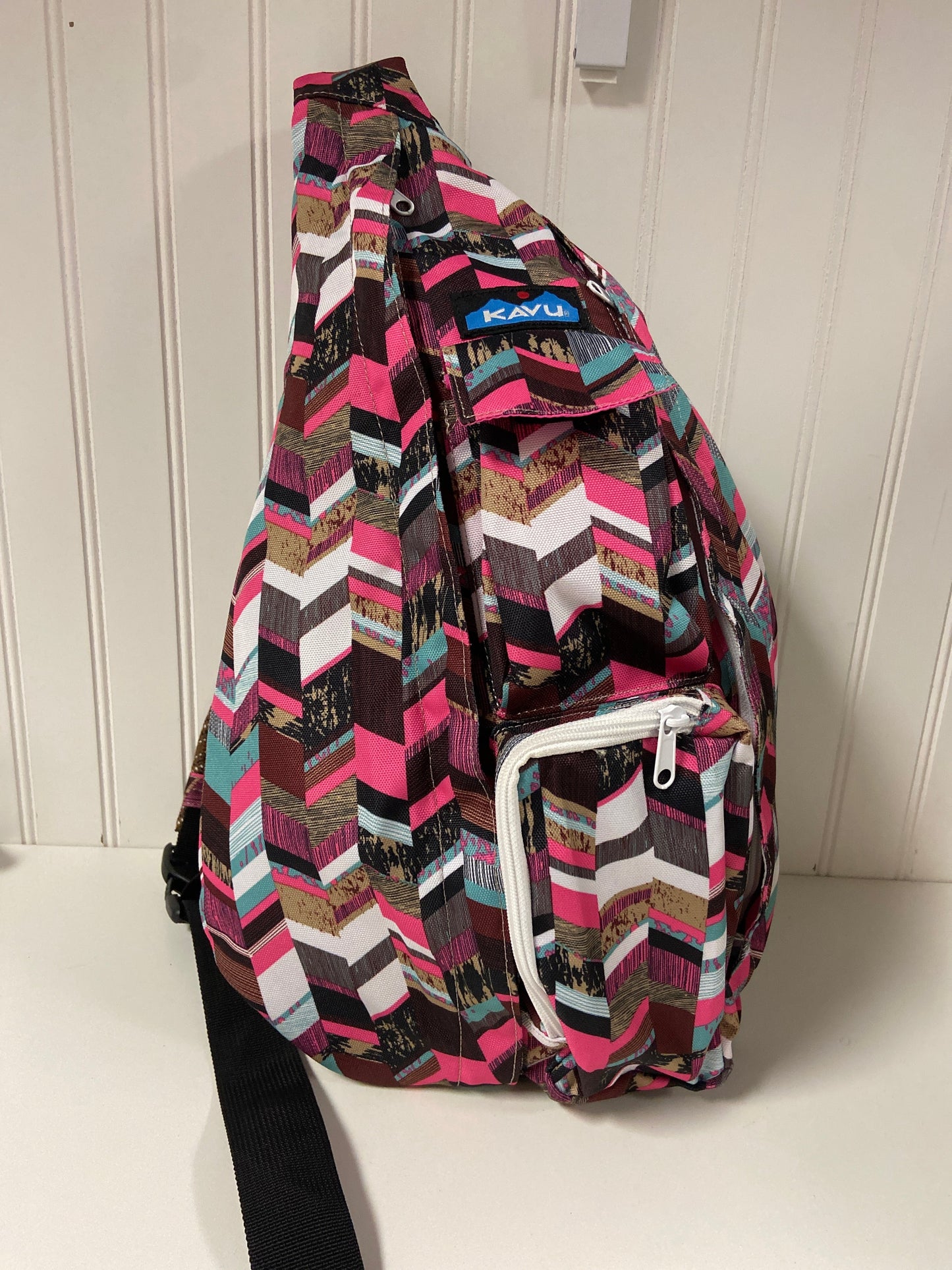 Backpack By Kavu, Size: Small