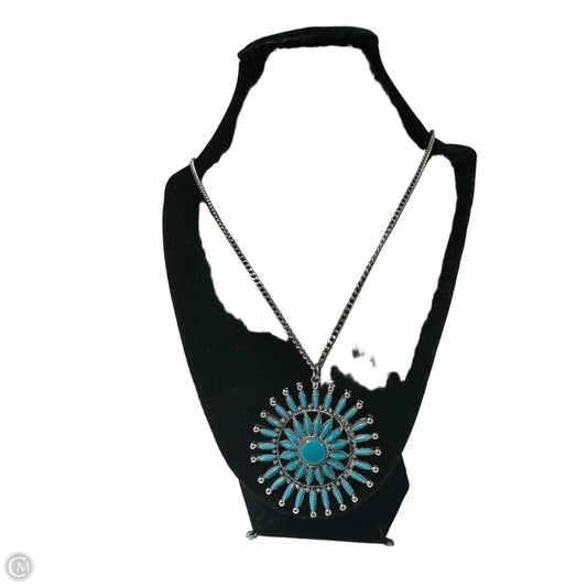 Necklace Pendant By Clothes Mentor, Size: 1