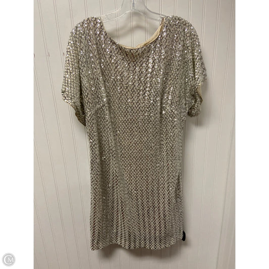 Dress Party Short By Vince Camuto In Silver, Size: M