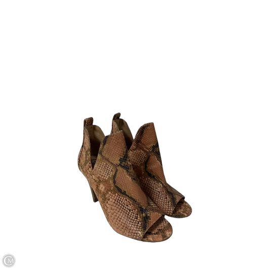 Shoes Heels Stiletto By Vince Camuto In Snakeskin Print, Size: 7.5