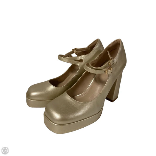 Sandals Heels Block By Clothes Mentor In Gold, Size: 9.5