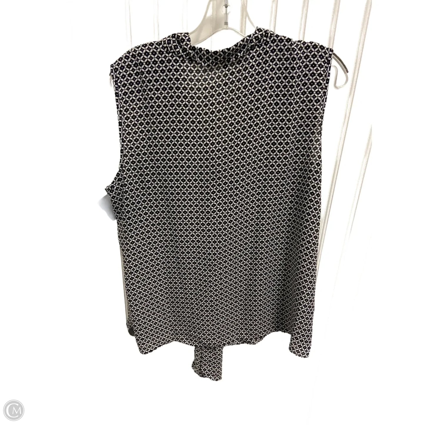 Top Sleeveless By Chaus In Black, Size: L