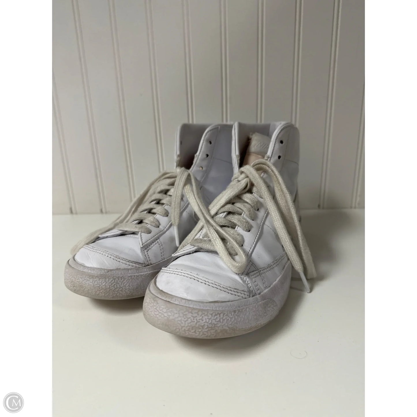 Shoes Athletic By Nike In White, Size: 8.5