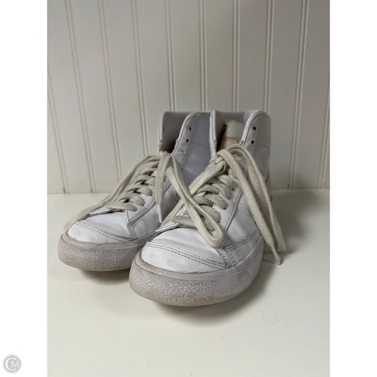 Shoes Athletic By Nike In White, Size: 8.5